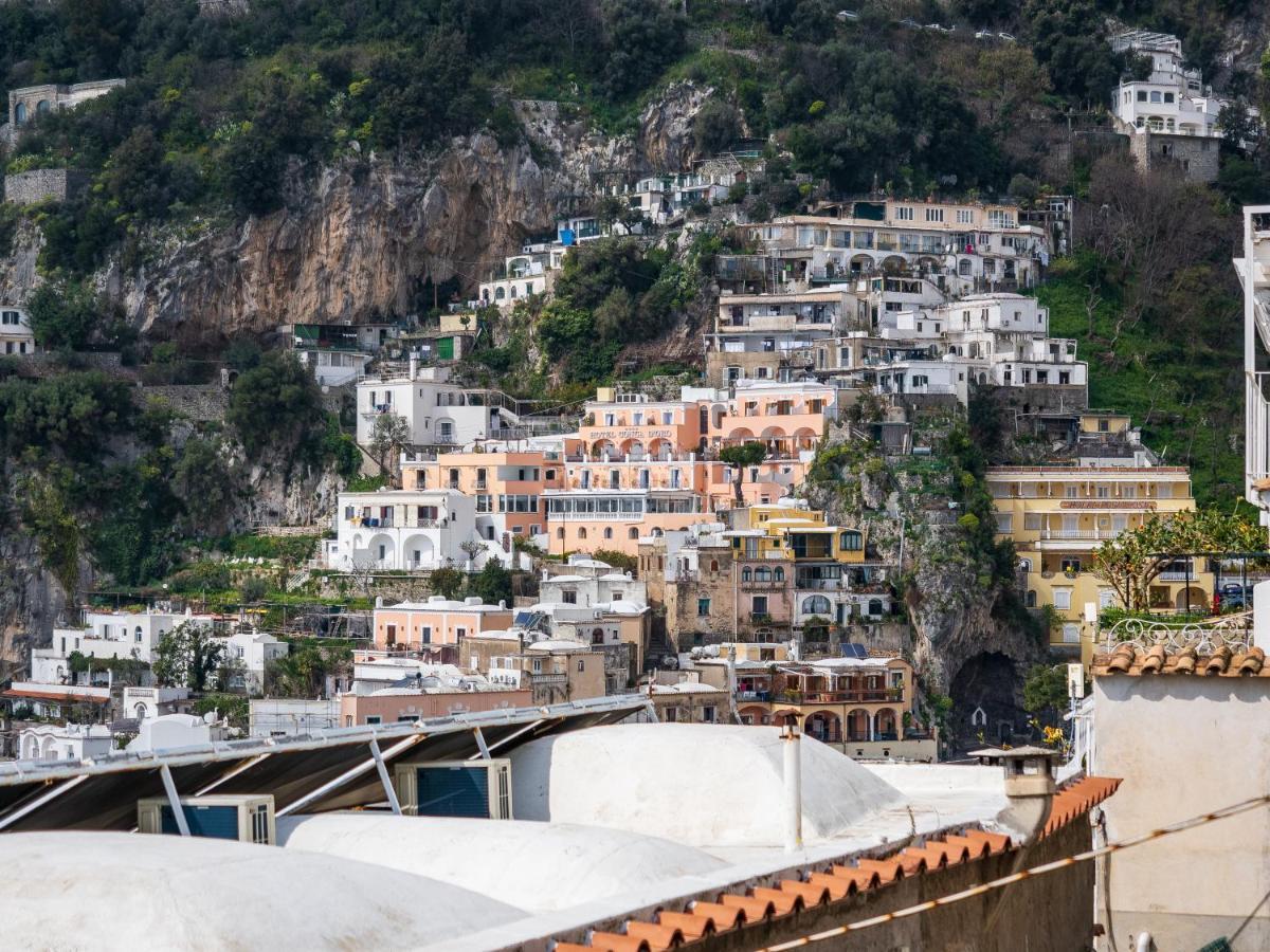 Scorcio D' Oltremare - Sea View Apt In Positano Exterior photo