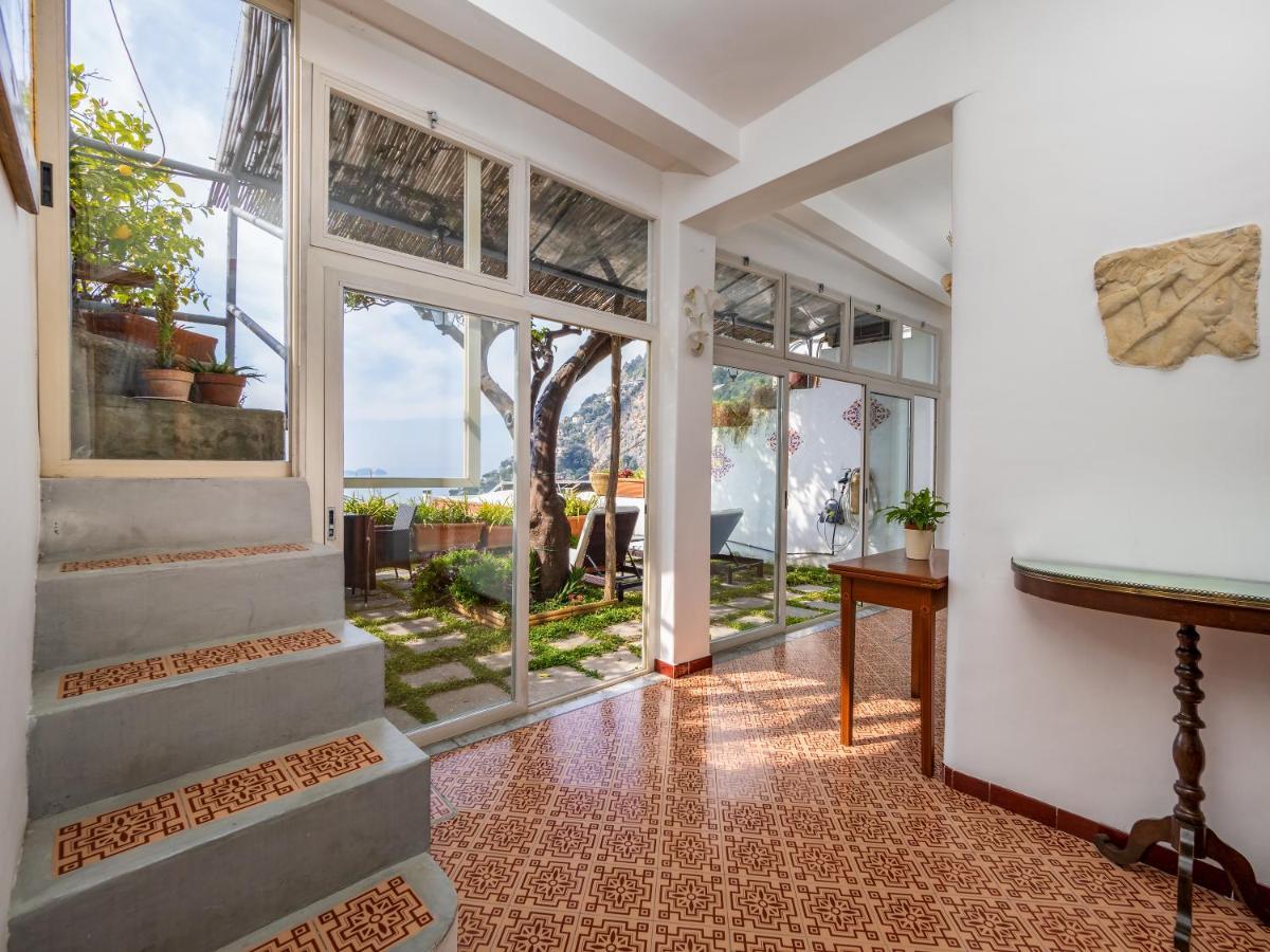 Scorcio D' Oltremare - Sea View Apt In Positano Exterior photo